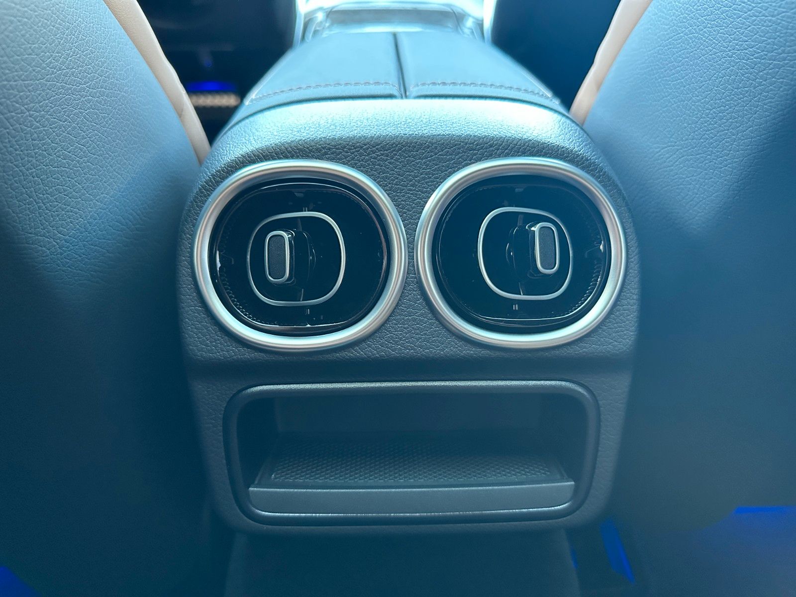 Fahrzeugabbildung Mercedes-Benz CLE AMG 53 4Matic PremiumP. DISTR,HUD,PANO,BURM