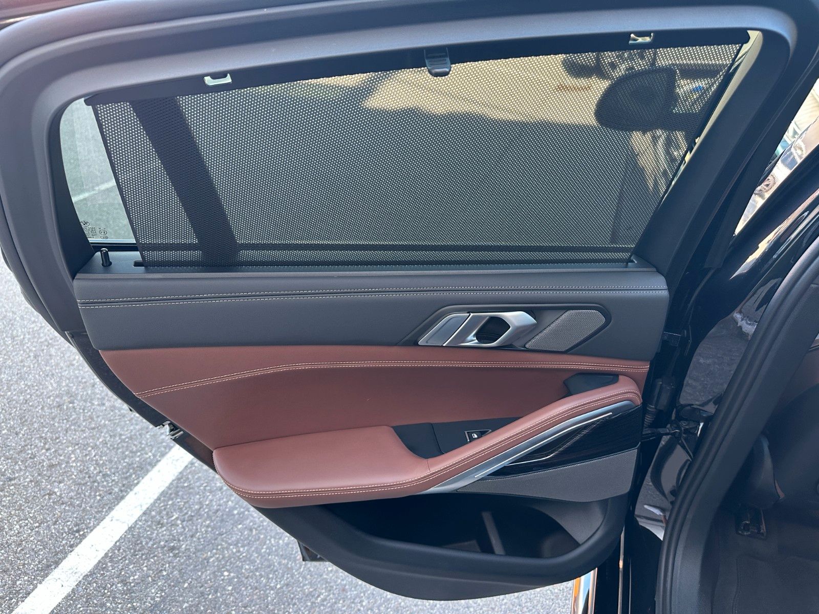 Fahrzeugabbildung BMW X6 40 d xDrive M Sport ACC,HUD,PANO,HARMAN,LUFT
