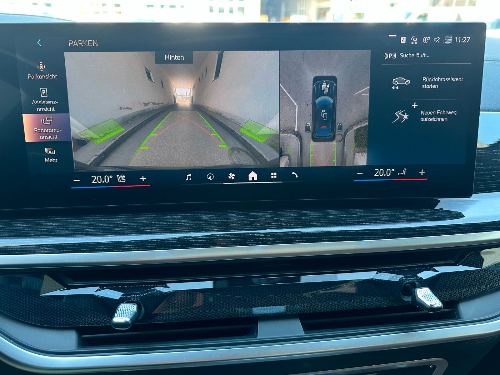 Fahrzeugabbildung BMW X6 40 d xDrive M Sport ACC,HUD,PANO,HARMAN,LUFT