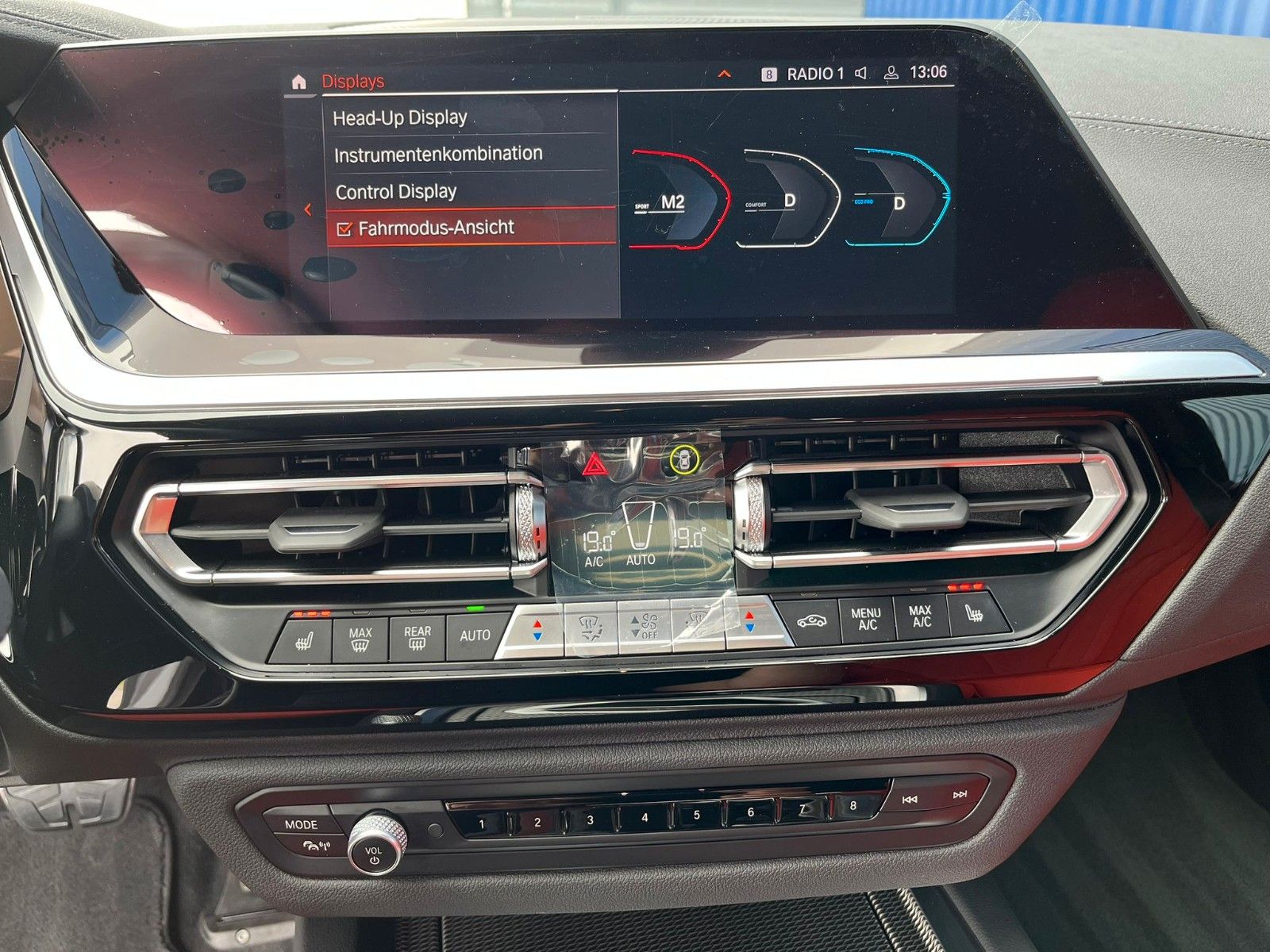 Fahrzeugabbildung BMW Z4 Roadster sDrive 30i ACC,HUD,HARMAN...