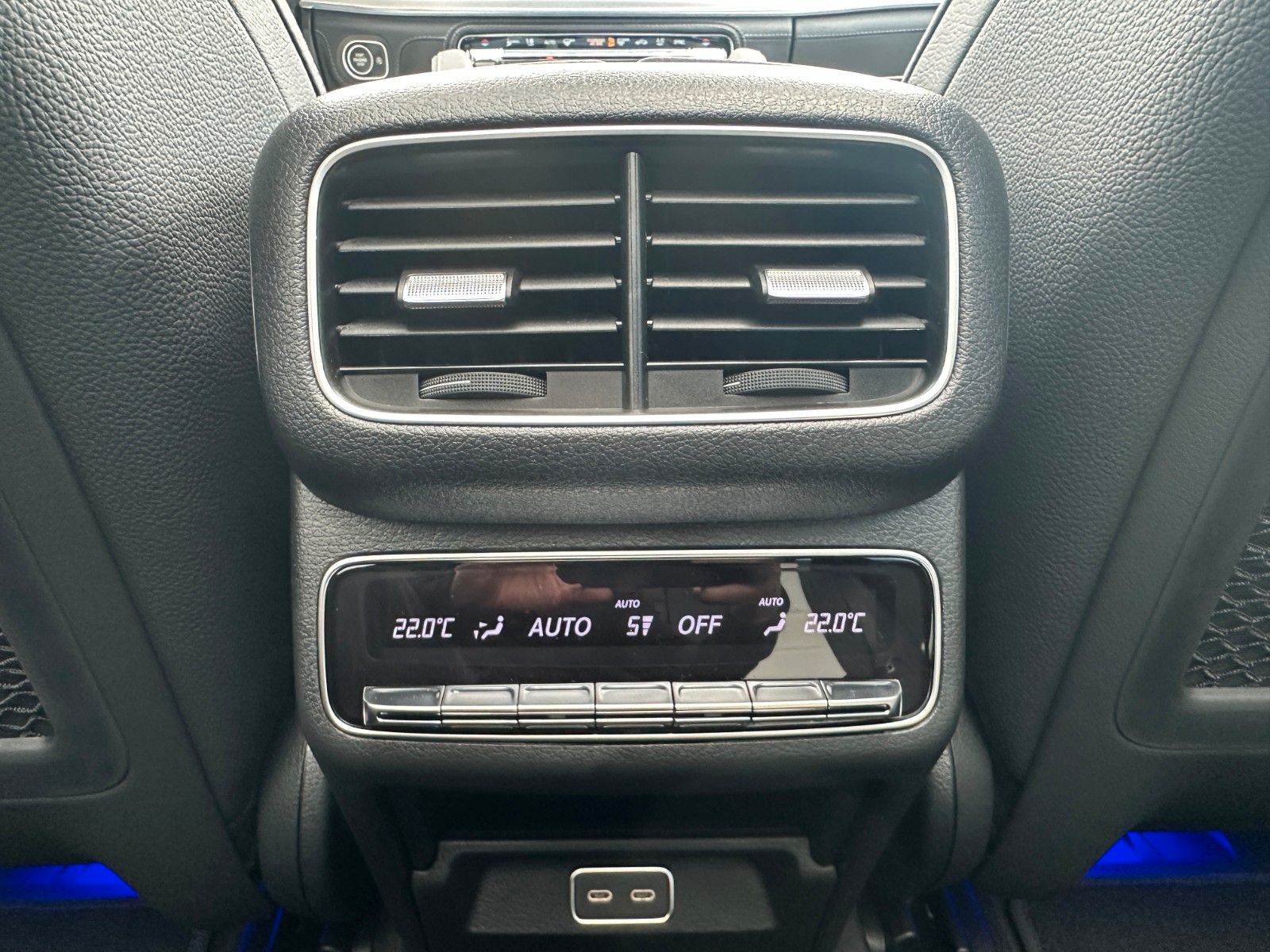 Fahrzeugabbildung Mercedes-Benz GLE 450d 4Matic DISTR,HUD,PANO,BURM,LUFT,360,22"