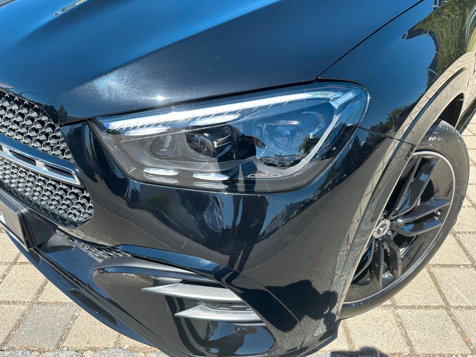Fahrzeugabbildung Mercedes-Benz GLE 450d 4Matic DISTR,HUD,PANO,BURM,360,LUFT,AHK