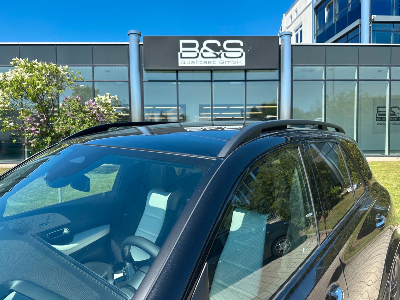 Fahrzeugabbildung Mercedes-Benz GLE 450d 4Matic DISTR,HUD,PANO,BURM,360,LUFT,AHK
