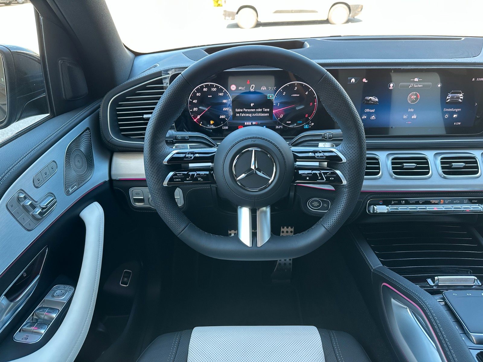 Fahrzeugabbildung Mercedes-Benz GLE 450d 4Matic DISTR,HUD,PANO,BURM,360,LUFT,AHK