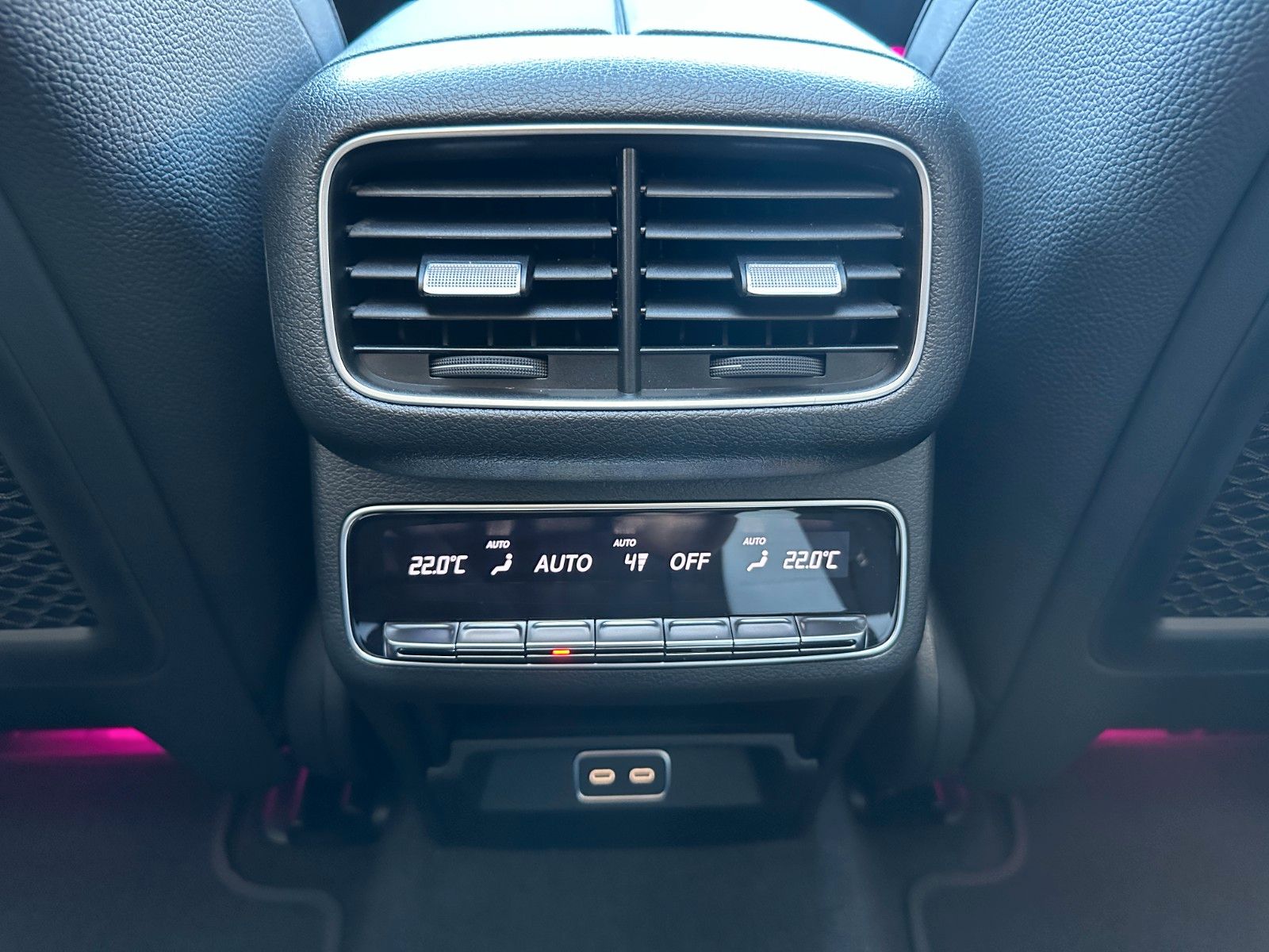 Fahrzeugabbildung Mercedes-Benz GLE 450d 4Matic DISTR,HUD,PANO,BURM,360,LUFT,AHK