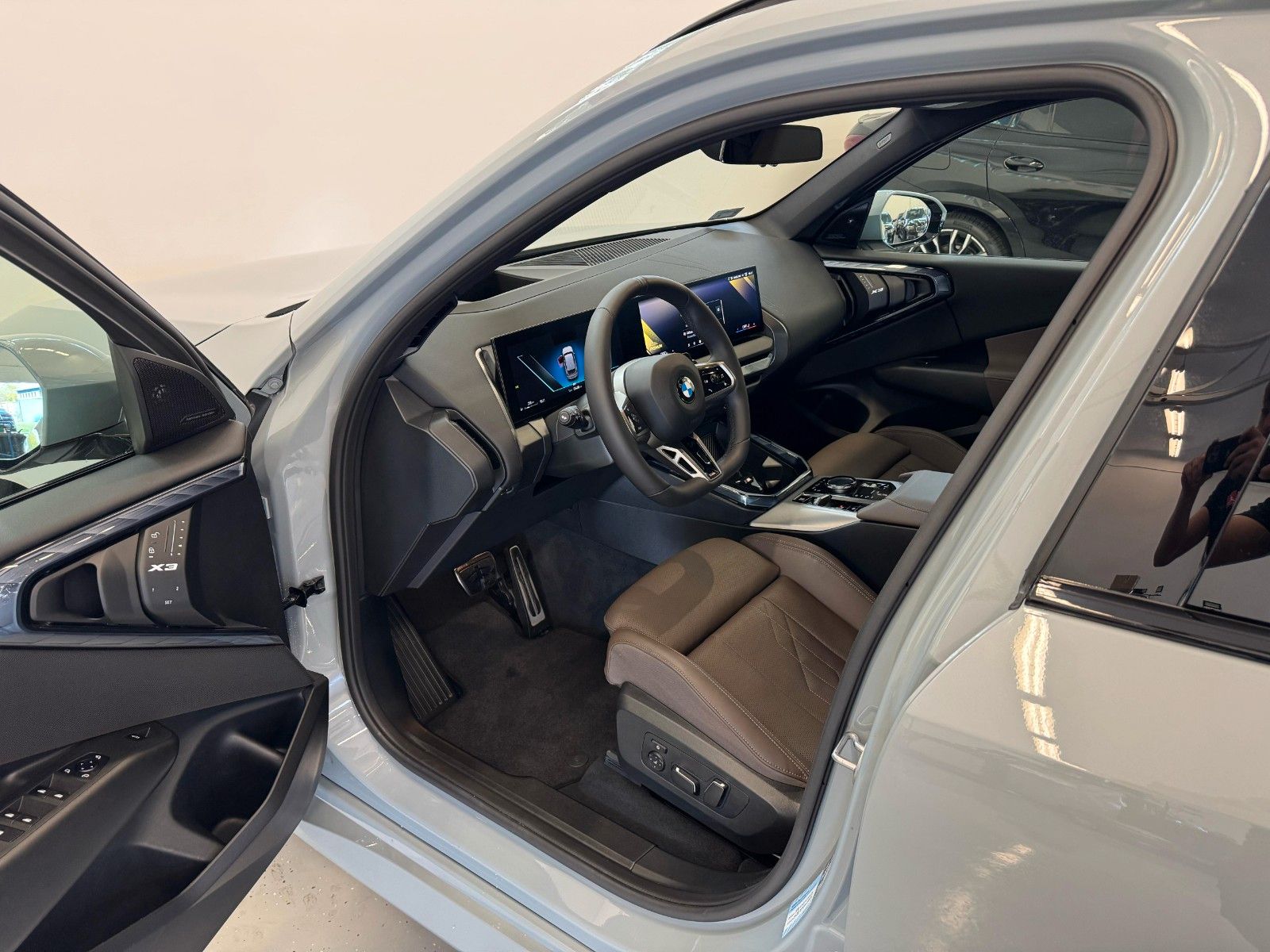 Fahrzeugabbildung BMW X3 20d xDrive MSport ACC,HUD,PANO,HARMAN,AHK,360