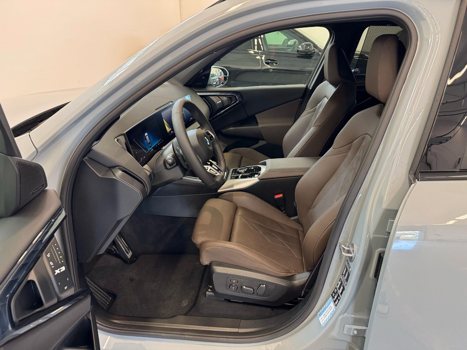 Fahrzeugabbildung BMW X3 20d xDrive MSport ACC,HUD,PANO,HARMAN,AHK,360