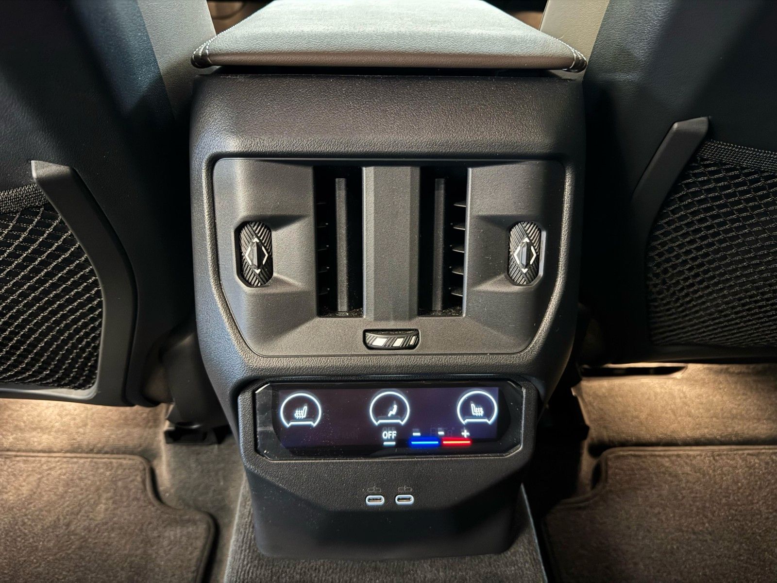Fahrzeugabbildung BMW X3 20d xDrive MSport ACC,HUD,PANO,HARMAN,AHK,360