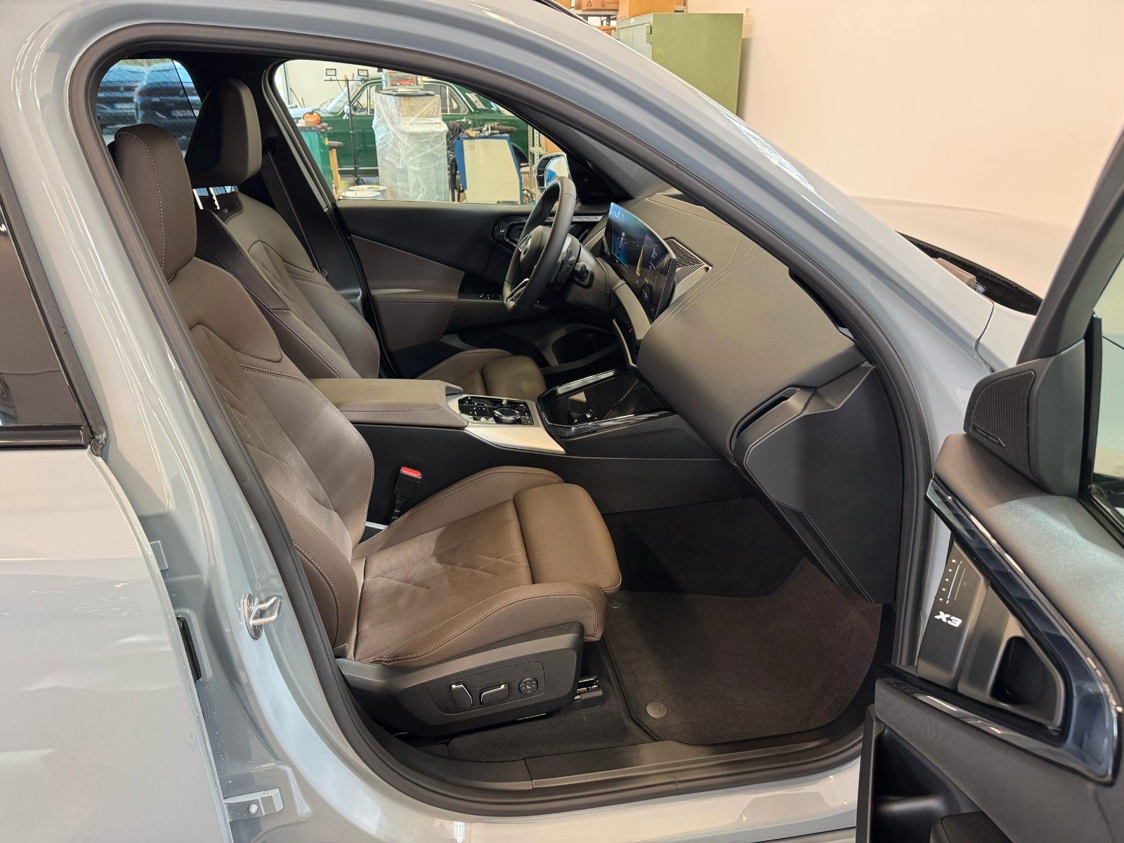 Fahrzeugabbildung BMW X3 20d xDrive MSport ACC,HUD,PANO,HARMAN,AHK,360