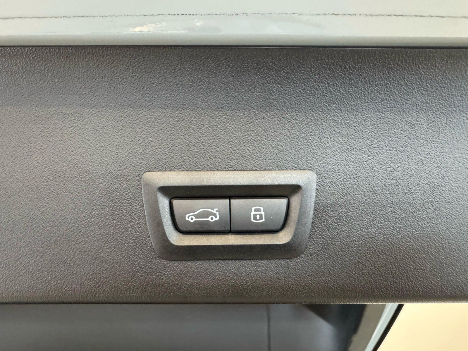Fahrzeugabbildung BMW X3 20d xDrive MSport ACC,HUD,PANO,HARMAN,AHK,360