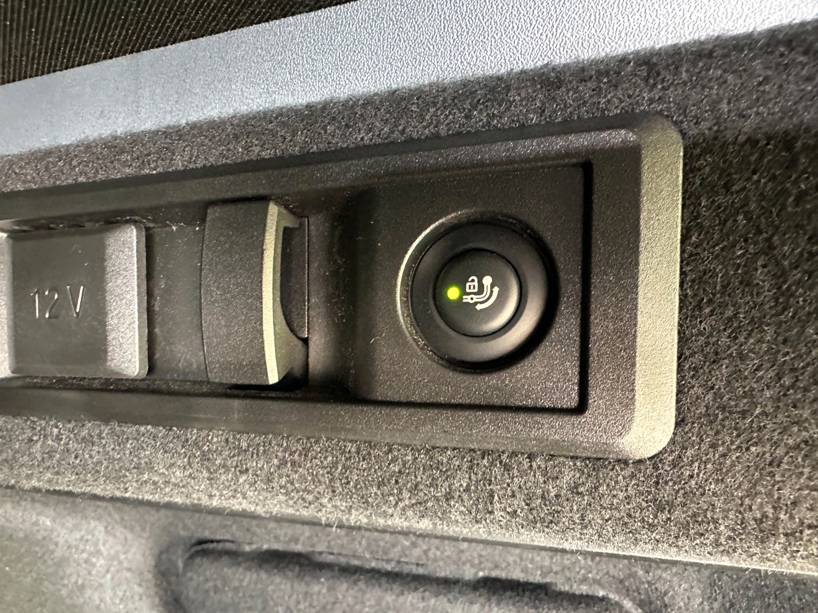 Fahrzeugabbildung BMW X3 20d xDrive MSport ACC,HUD,HARMAN,AHK,360
