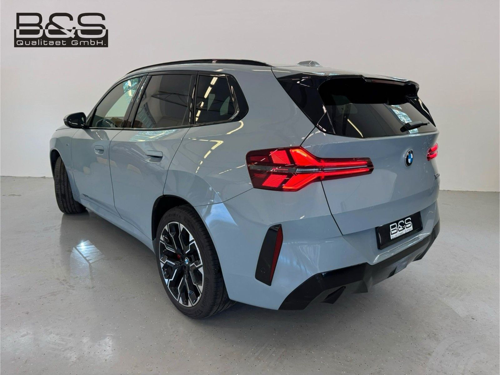 Fahrzeugabbildung BMW X3 20d xDrive MSport ACC,HUD,PANO,HARMAN,AHK,360