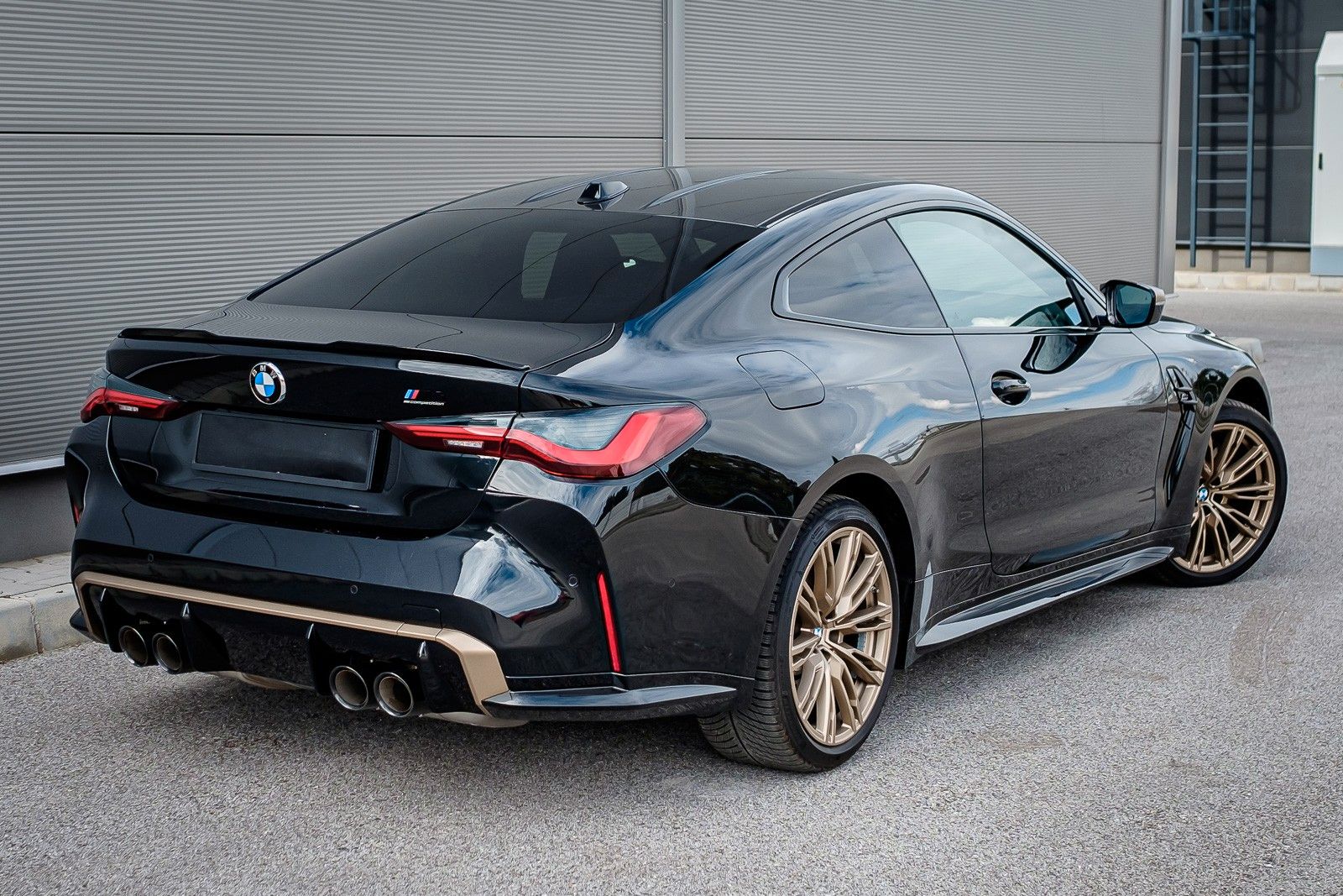 Fahrzeugabbildung BMW M4 Coupe Competition ACC,HUD,HARMAN,LASER,360