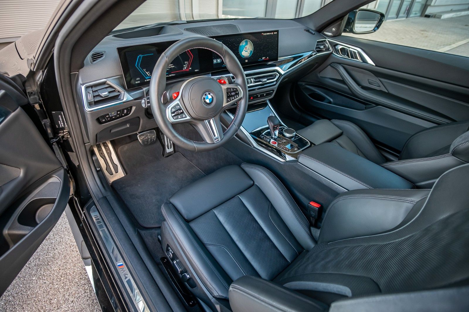 Fahrzeugabbildung BMW M4 Coupe Competition ACC,HUD,HARMAN,LASER,360