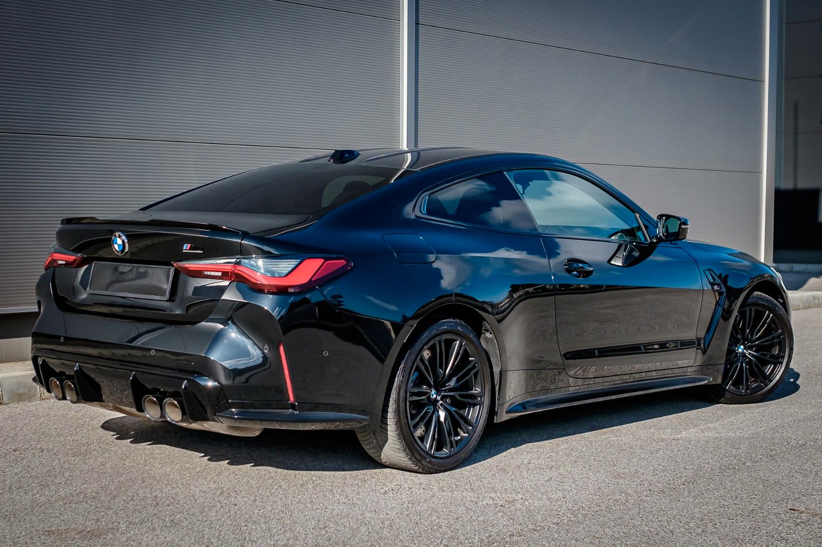 Fahrzeugabbildung BMW M4 Coupe Competition ACC,HUD,HARMAN,LASER,360