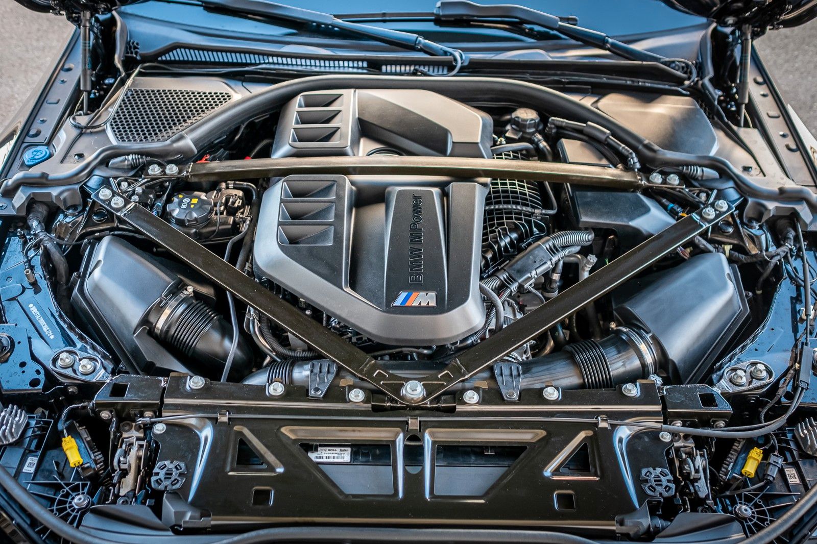 Fahrzeugabbildung BMW M4 Coupe Competition ACC,HUD,HARMAN,LASER,360