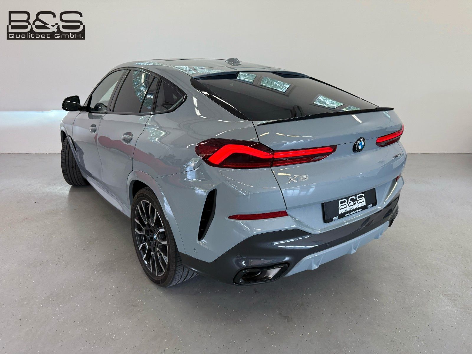 Fahrzeugabbildung BMW X6 40 d xDrive M Sport |UNFALLFR|MWST AUSW|B&W|