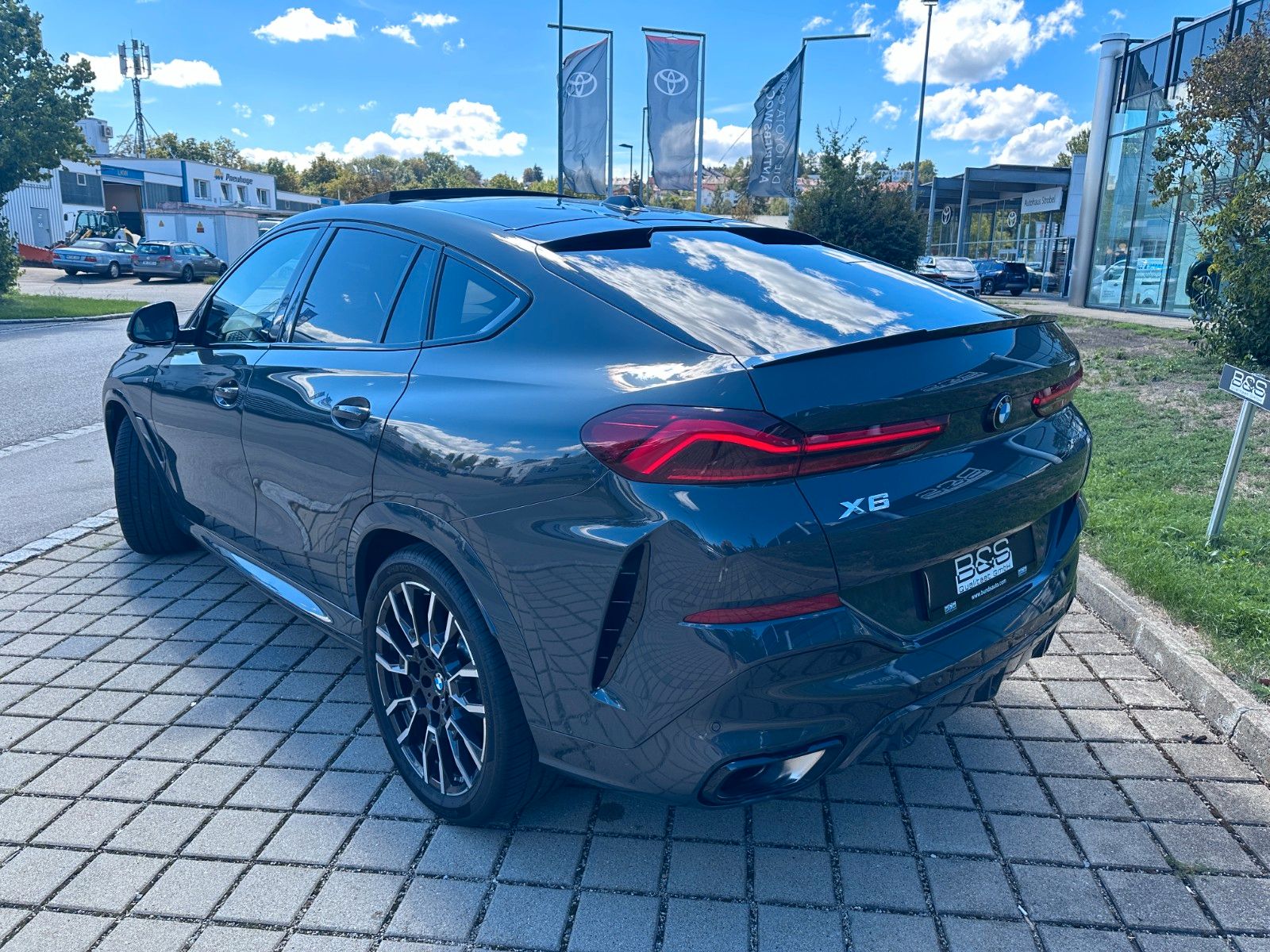 Fahrzeugabbildung BMW X6 40 d xDrive M Sport | UNFALLFR | MWST AUSW |
