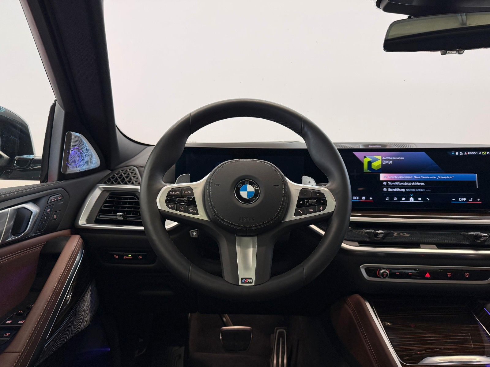 Fahrzeugabbildung BMW X6 30 d xDrive M Sport |MWST AUSW|B&W|LUFT|AHK|