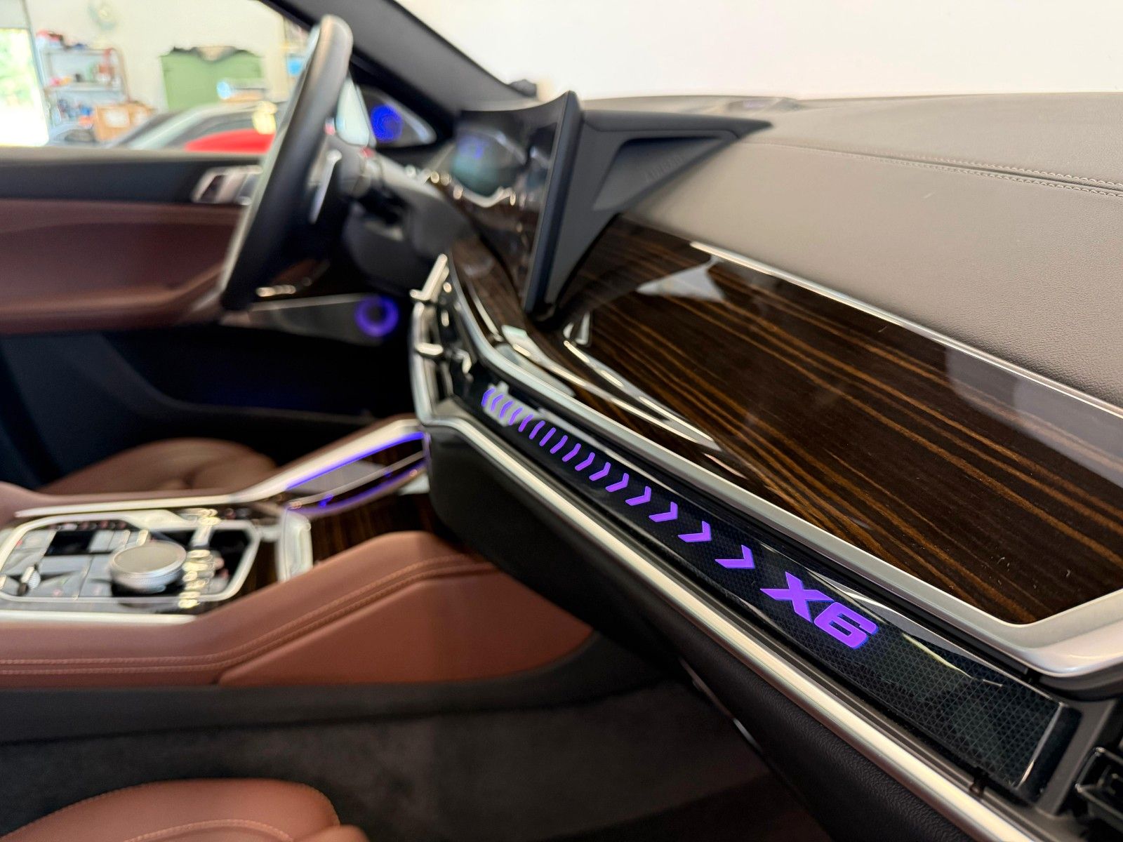 Fahrzeugabbildung BMW X6 30 d xDrive M Sport |MWST AUSW|B&W|LUFT|AHK|