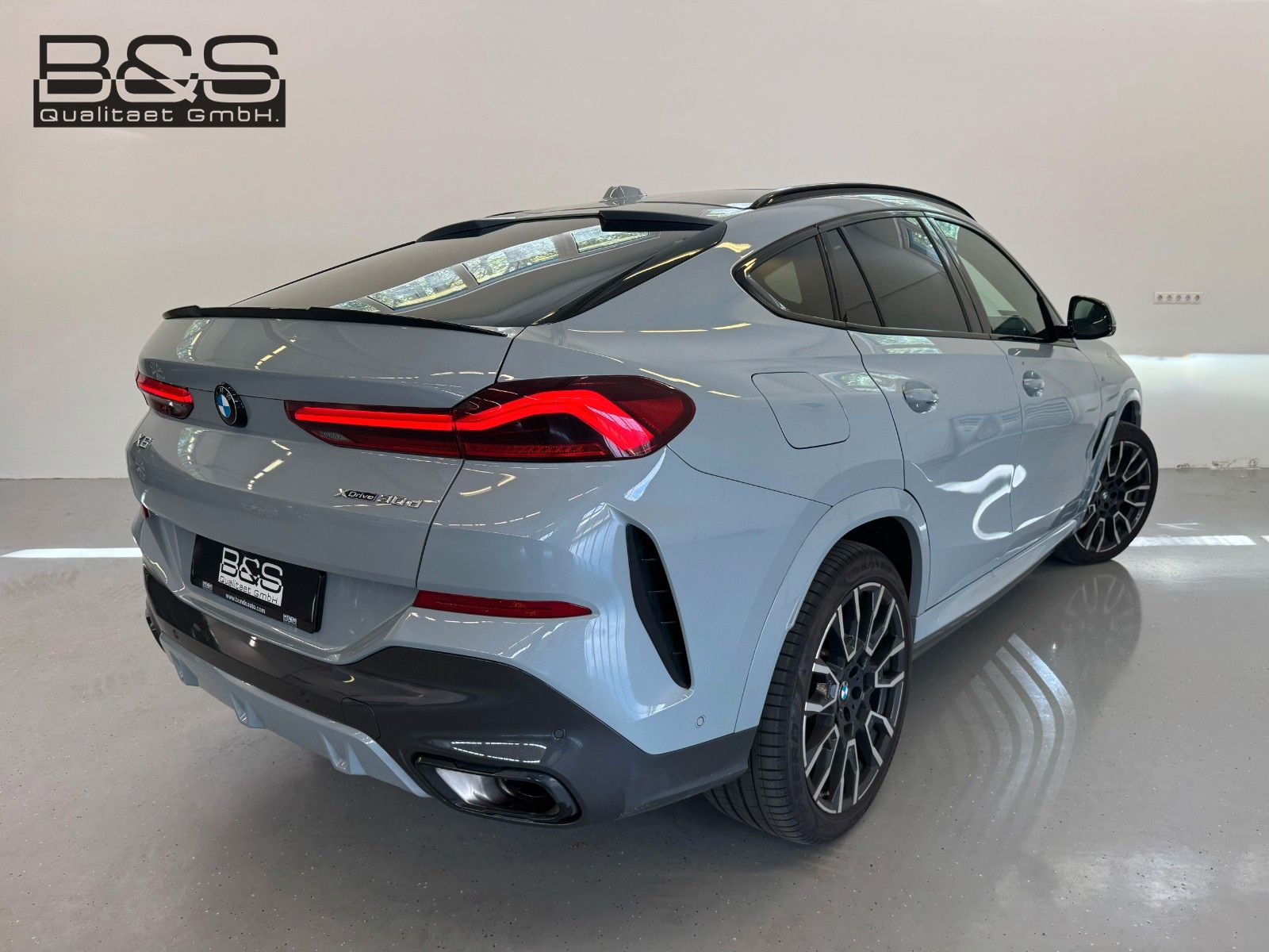 Fahrzeugabbildung BMW X6 30 d xDrive M Sport |MWST AUSW|B&W|LUFT|AHK|