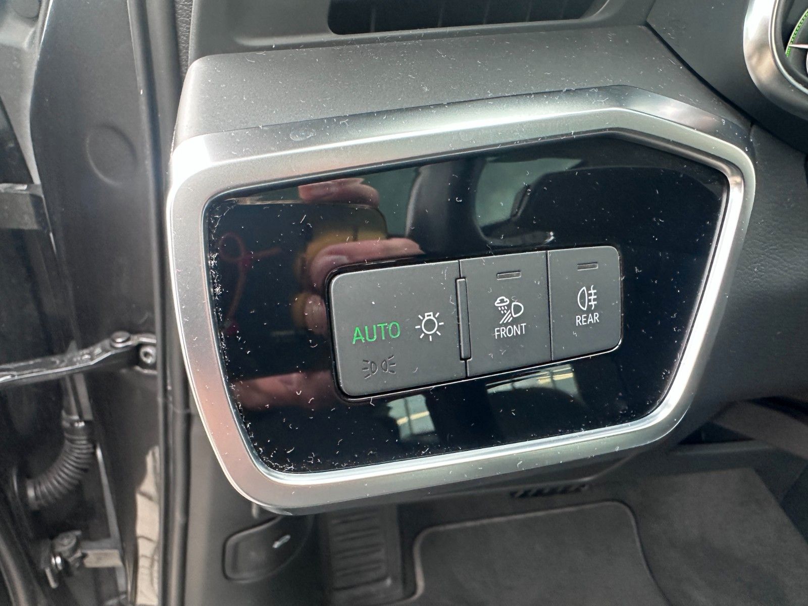 Fahrzeugabbildung Audi A6 Avant 50 TFSI e quattro |S line|ACC|HUD|PANO|