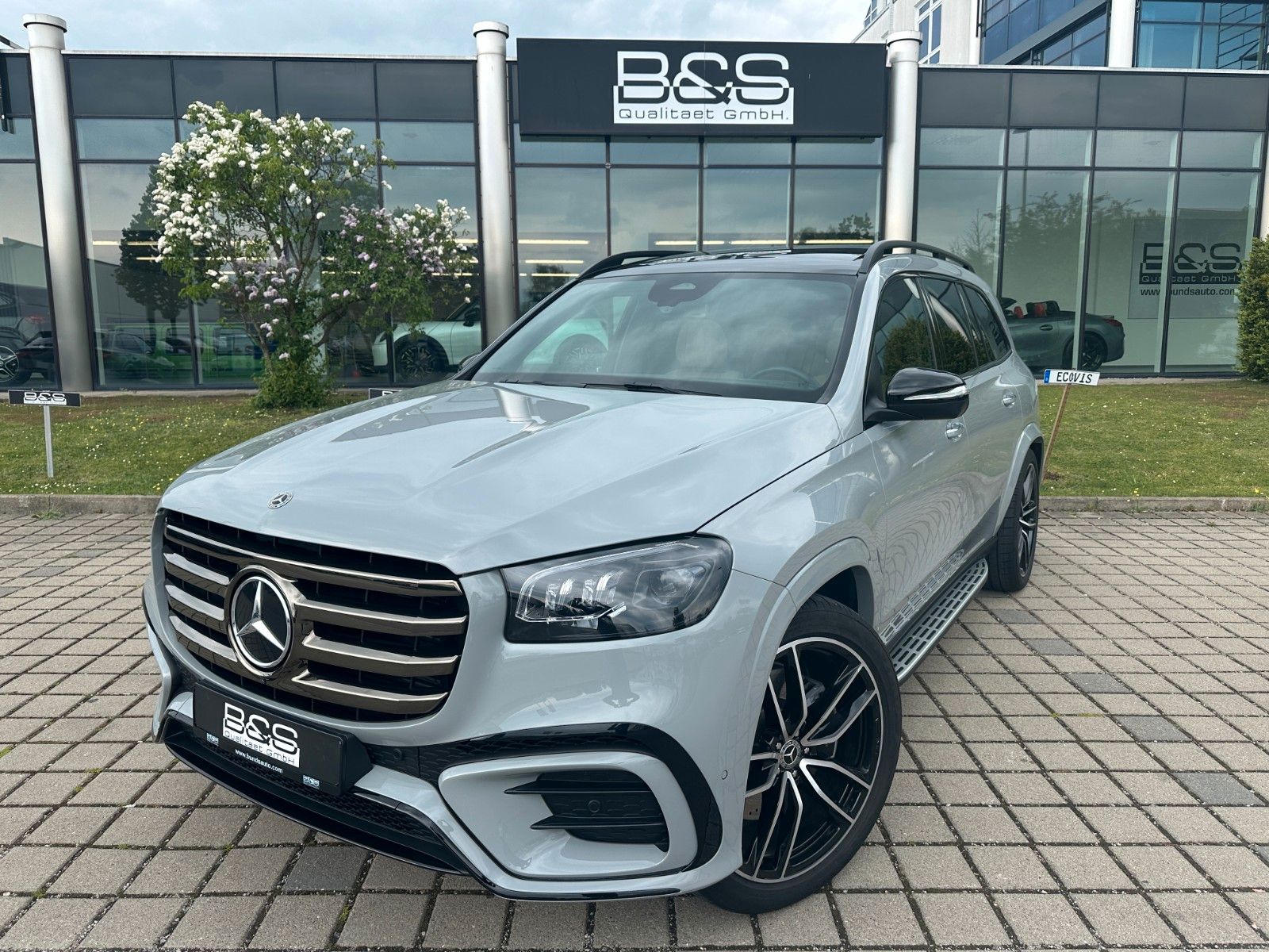 Fahrzeugabbildung Mercedes-Benz GLS 450d AMG,FOND Ent.,PREM PL,23",HUD,PANO,AHK