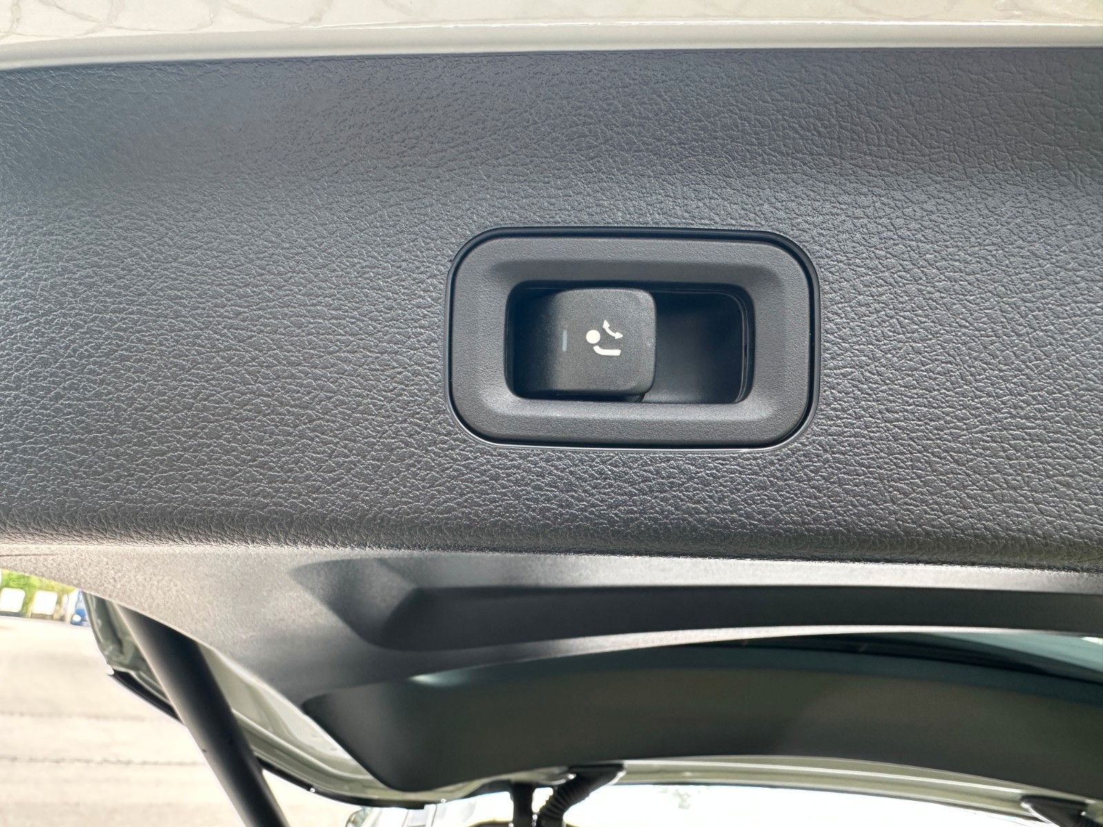 Fahrzeugabbildung Mercedes-Benz GLS 450d AMG,FOND Ent.,PREM PL,23",HUD,PANO,AHK