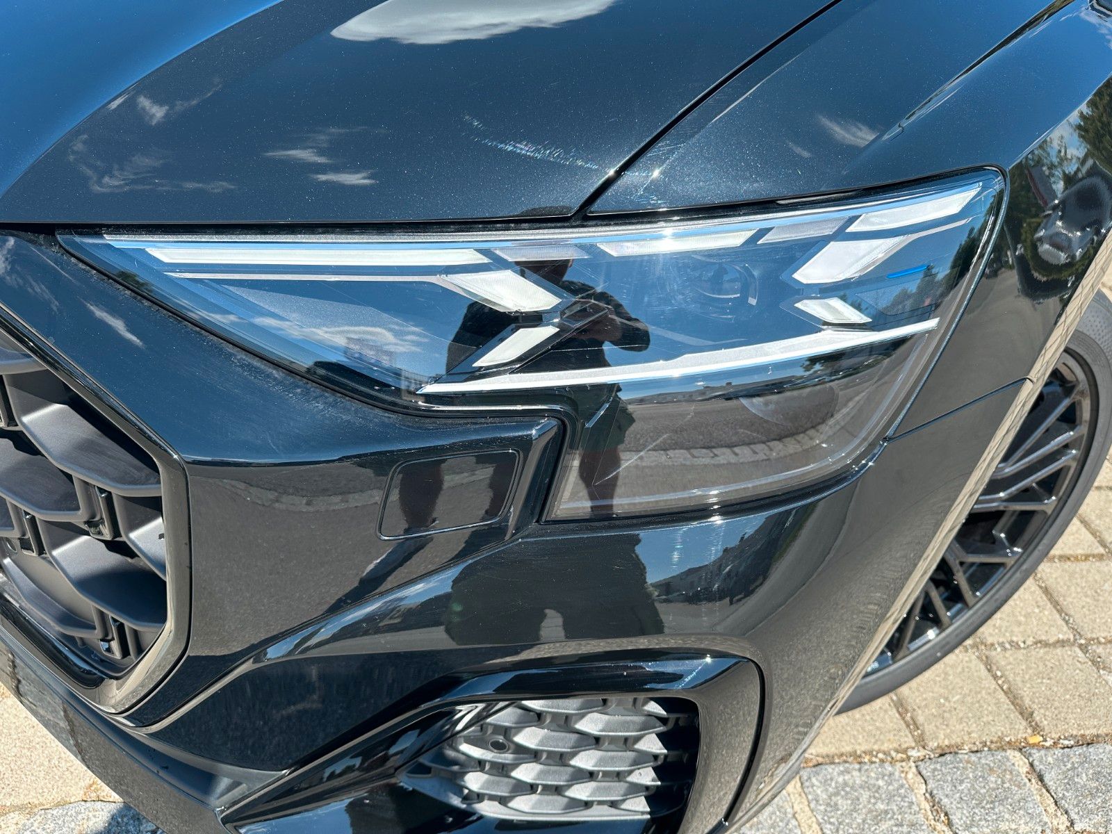Fahrzeugabbildung Audi Q8 50TDI quattro ACC,HUD,PANO,B&O,LUFT,AHK,22"