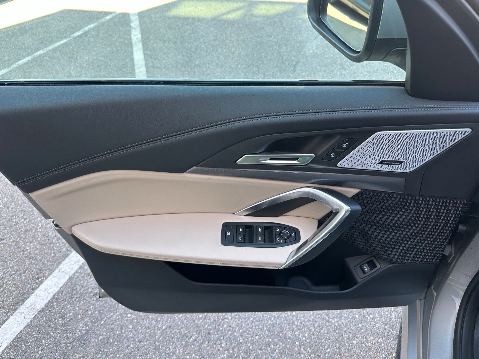 Fahrzeugabbildung BMW X1 23d xDrive MSport ACC,HUD,PANO,HARMAN,LED,360
