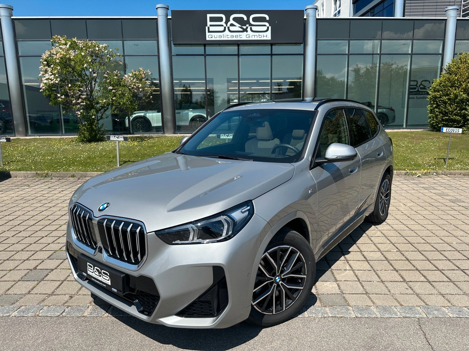 Fahrzeugabbildung BMW X1 23d xDrive MSport ACC,HUD,PANO,HARMAN,LED,360