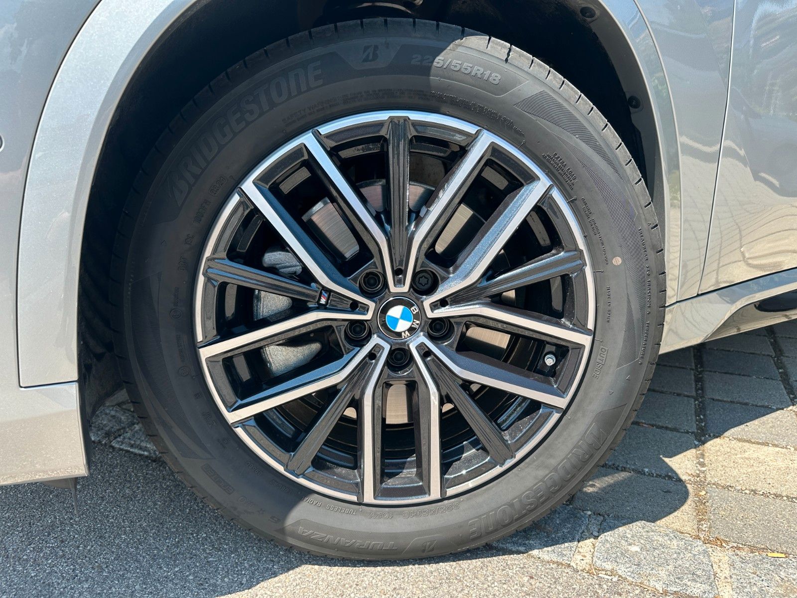Fahrzeugabbildung BMW X1 23d xDrive MSport ACC,HUD,PANO,HARMAN,LED,360