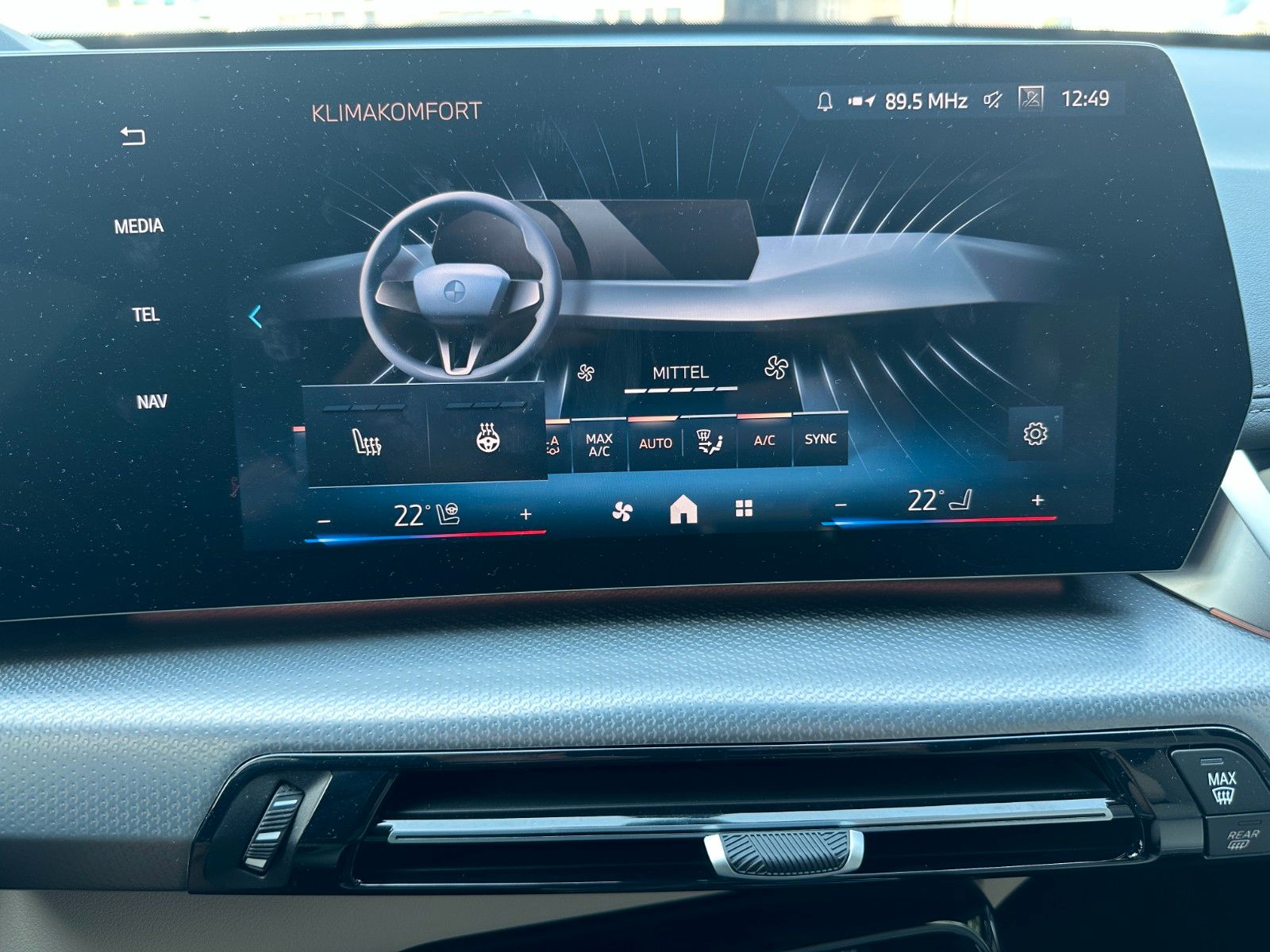 Fahrzeugabbildung BMW X1 23d xDrive MSport ACC,HUD,PANO,HARMAN,LED,360