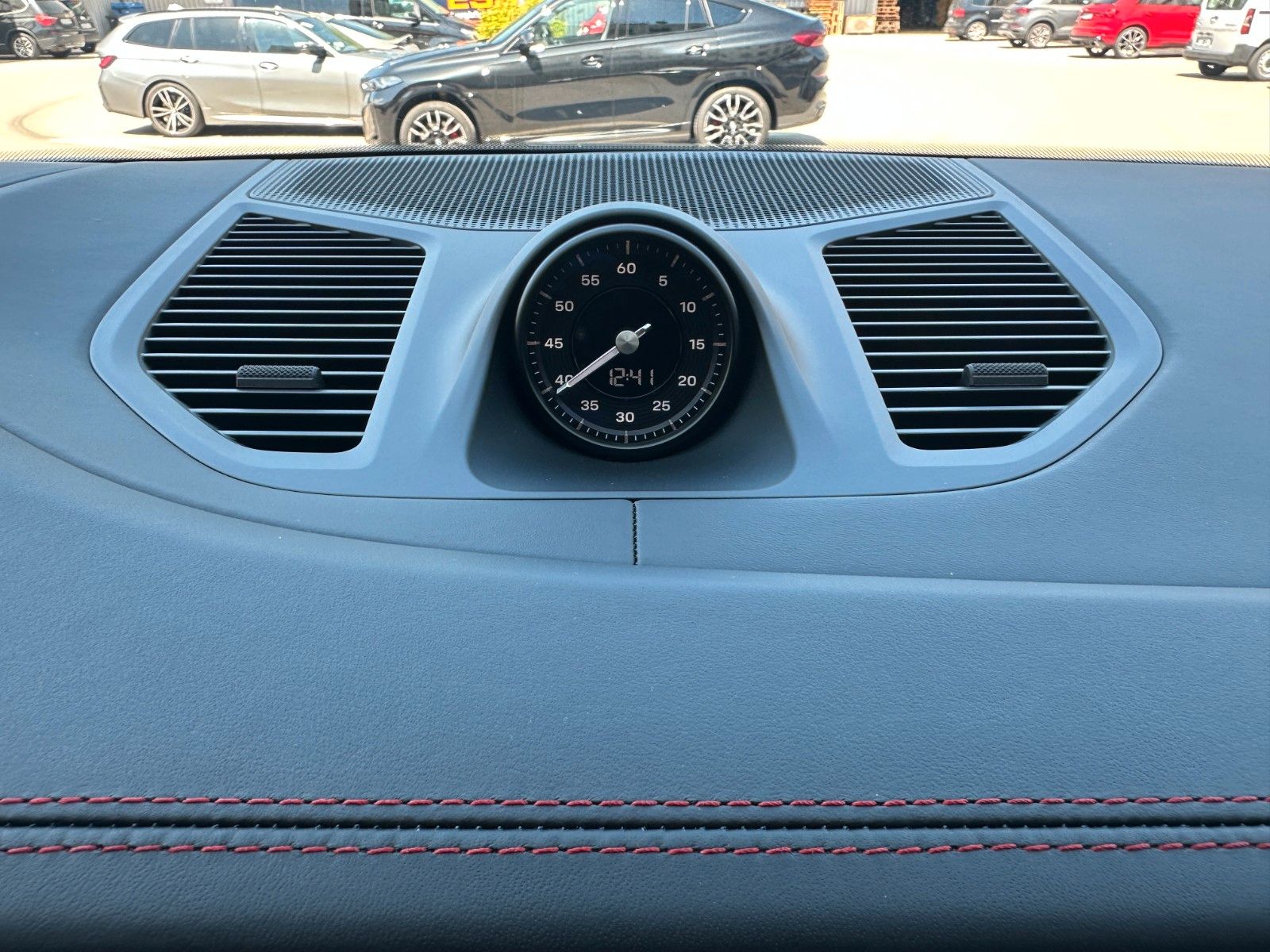 Fahrzeugabbildung Porsche Cayenne GTS ACC,PANO,BOSE,MATRIX,LUFT,AHK,CHRONO