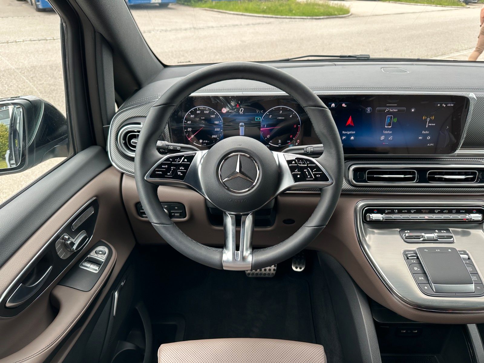 Fahrzeugabbildung Mercedes-Benz V 300d 4MATIC EXCLUSIVE lang DISTR,BURM,AHK,360