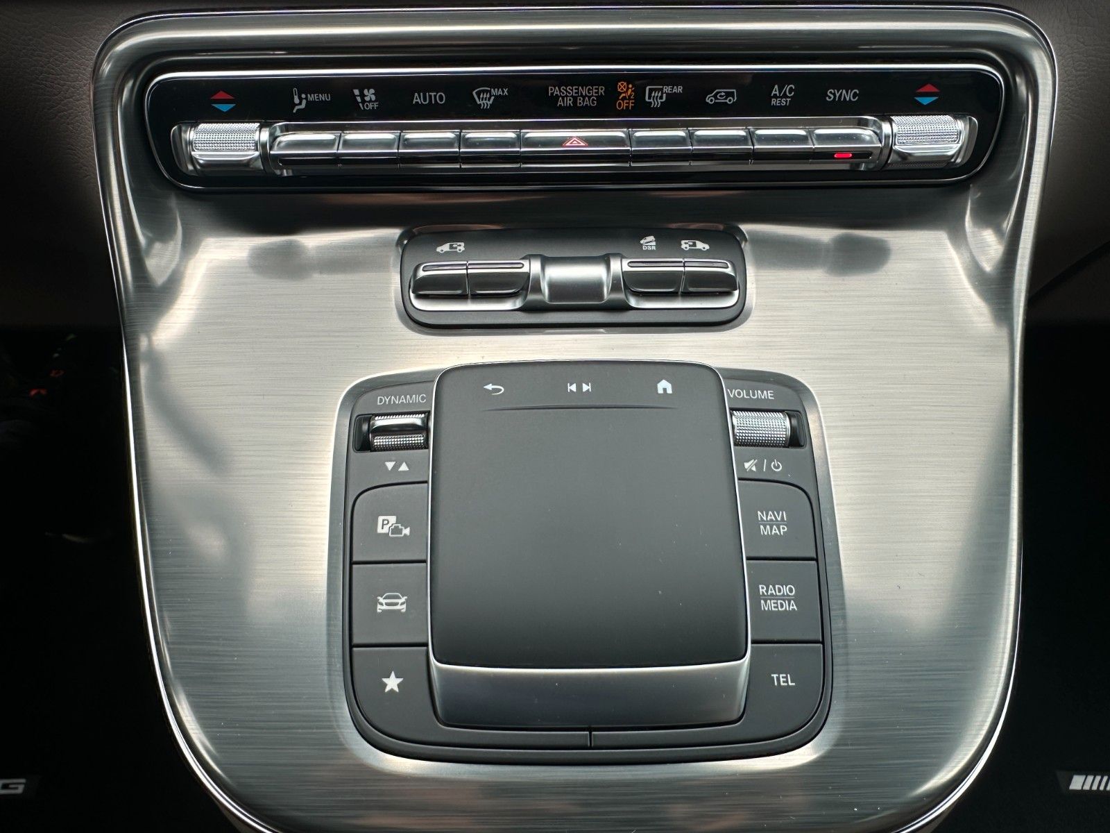 Fahrzeugabbildung Mercedes-Benz V 300d 4MATIC EXCLUSIVE lang DISTR,BURM,AHK,360