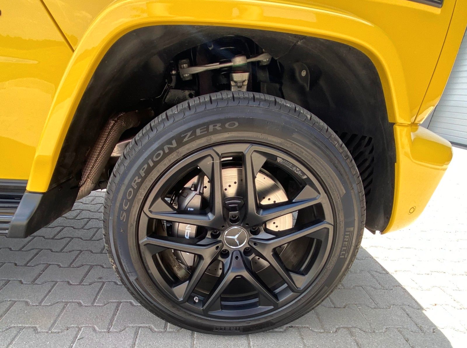 Fahrzeugabbildung Mercedes-Benz G 63 AMG DISTR,BURM,MANUFAKTUR,