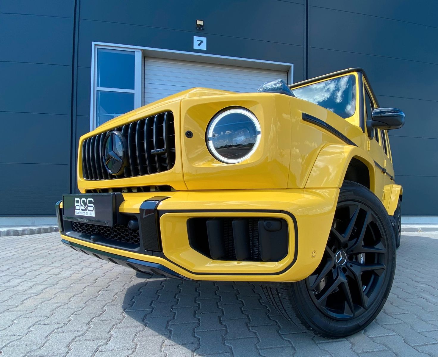 Fahrzeugabbildung Mercedes-Benz G 63 AMG DISTR,BURM,MANUFAKTUR,