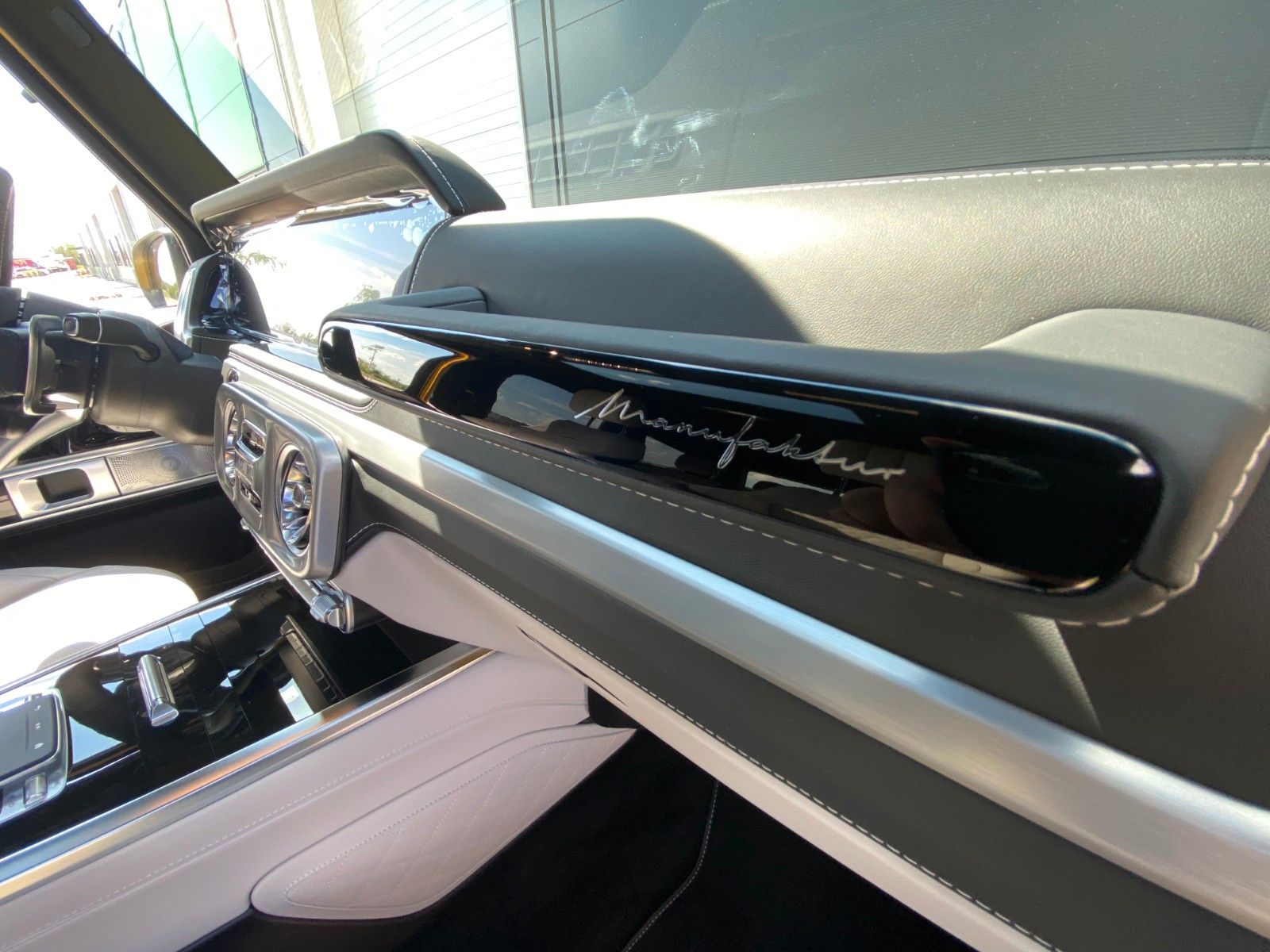 Fahrzeugabbildung Mercedes-Benz G 63 AMG DISTR,BURM,MANUFAKTUR,