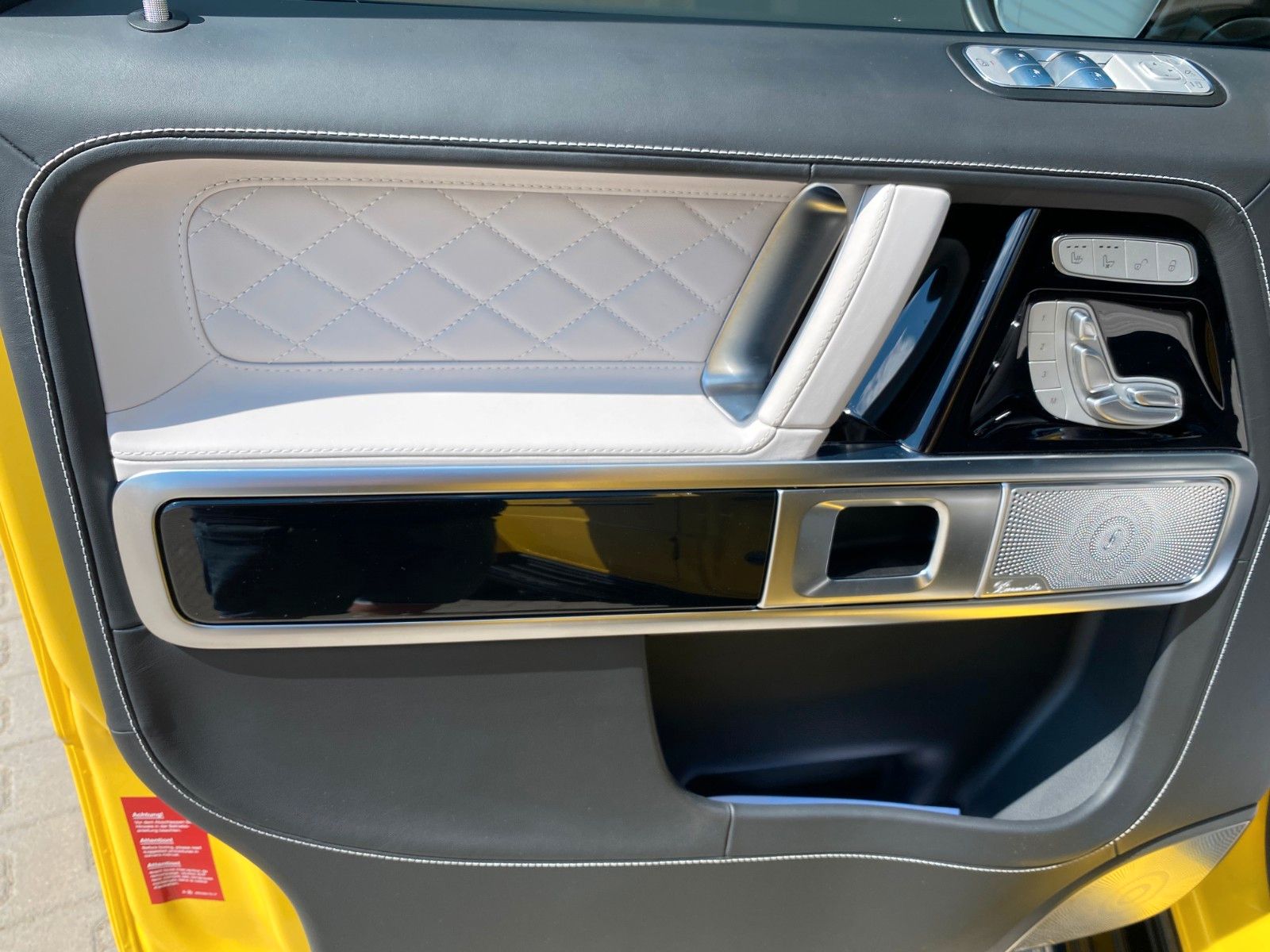 Fahrzeugabbildung Mercedes-Benz G 63 AMG DISTR,BURM,MANUFAKTUR,
