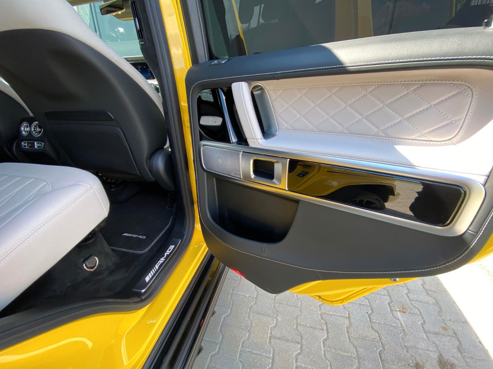 Fahrzeugabbildung Mercedes-Benz G 63 AMG DISTR,BURM,MANUFAKTUR,