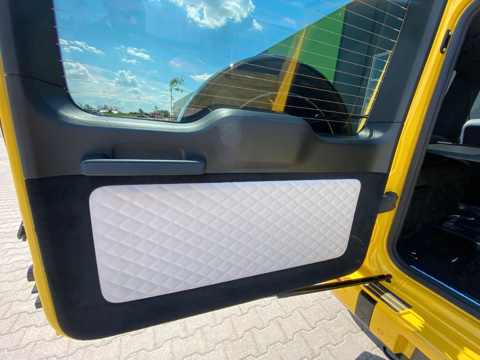 Fahrzeugabbildung Mercedes-Benz G 63 AMG DISTR,BURM,MANUFAKTUR,