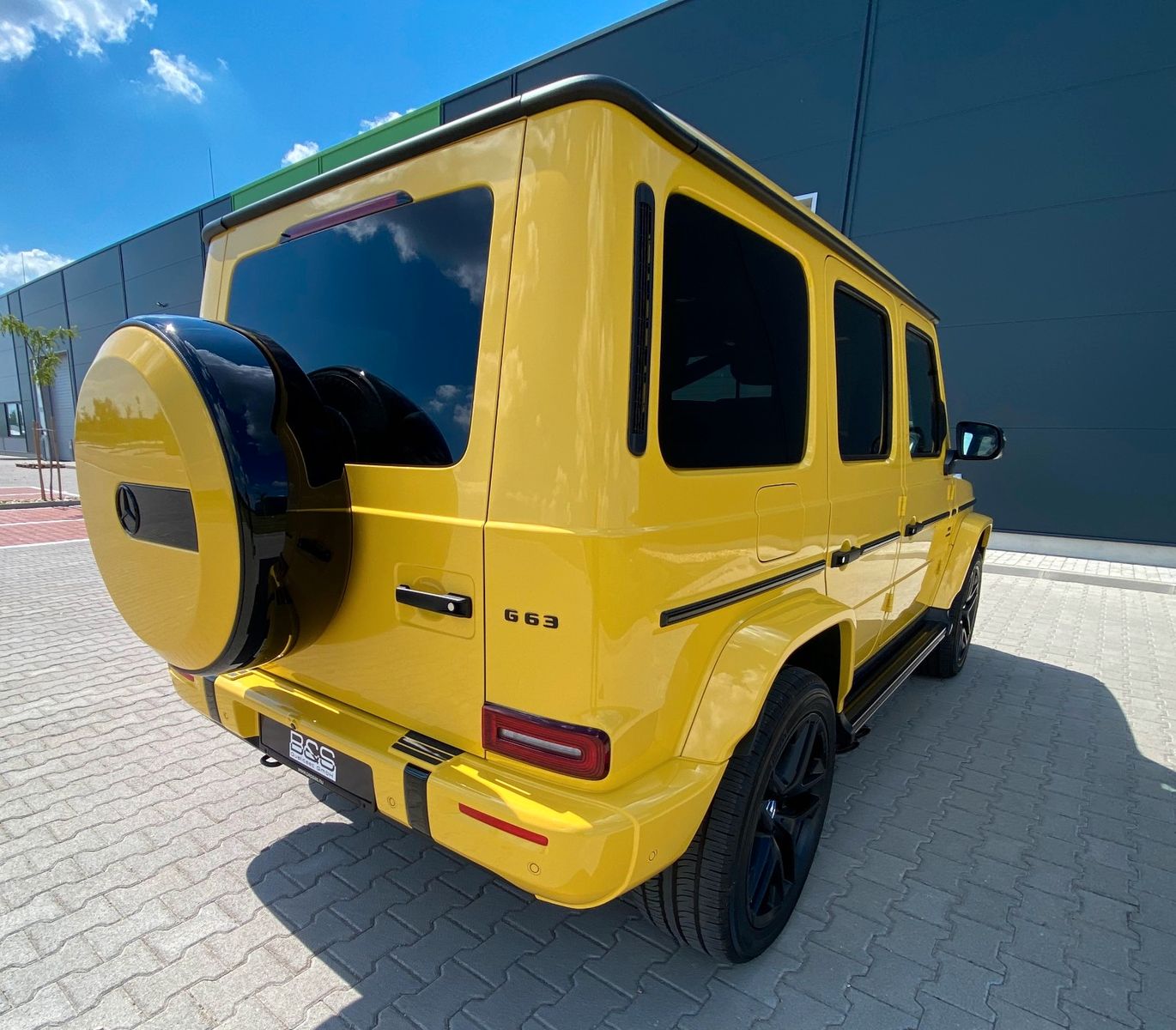 Fahrzeugabbildung Mercedes-Benz G 63 AMG DISTR,BURM,MANUFAKTUR,