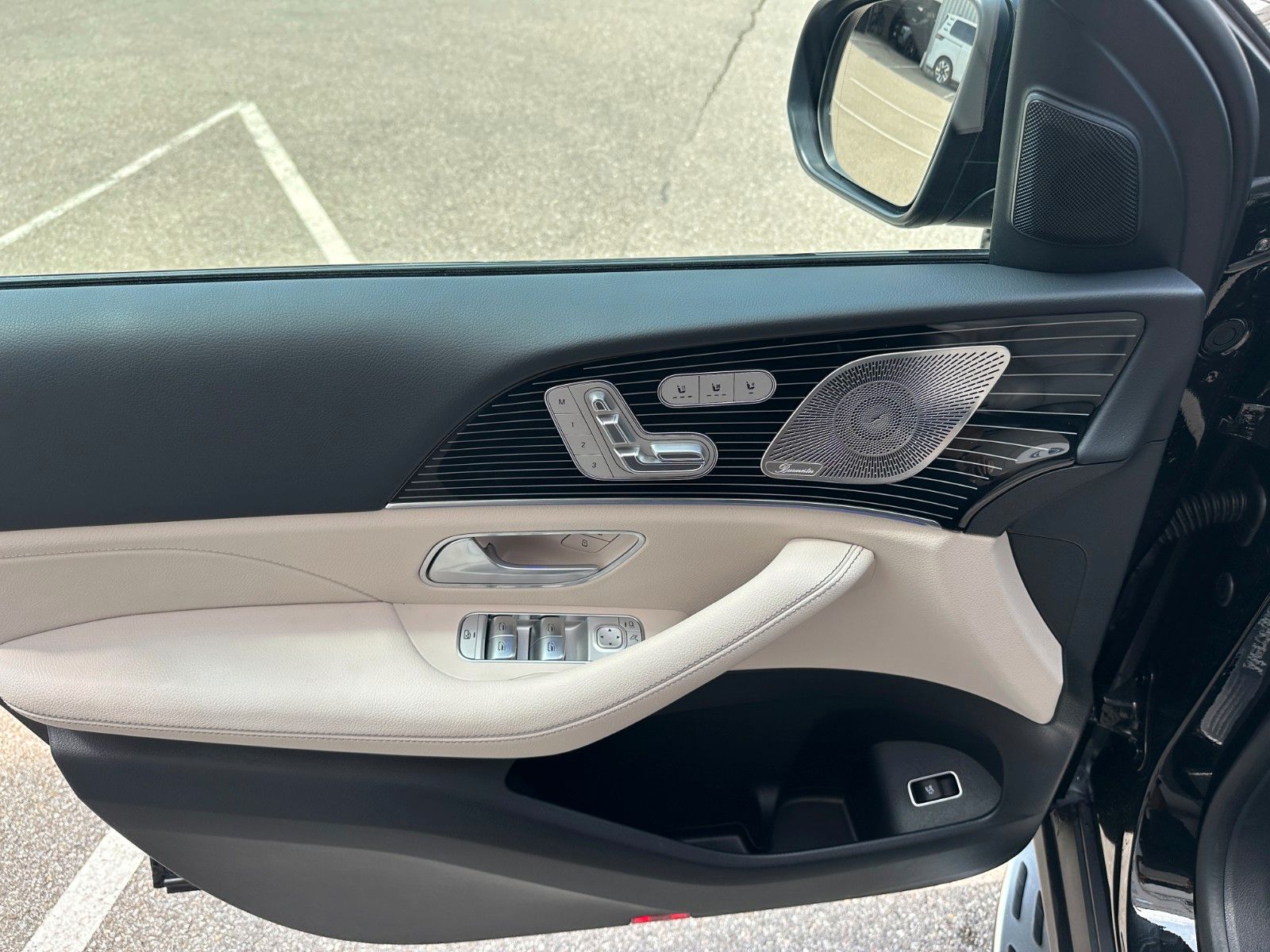 Fahrzeugabbildung Mercedes-Benz GLE 450 d 4Matic Coupe DISTR,HUD,PANO,BURM,LUFT.