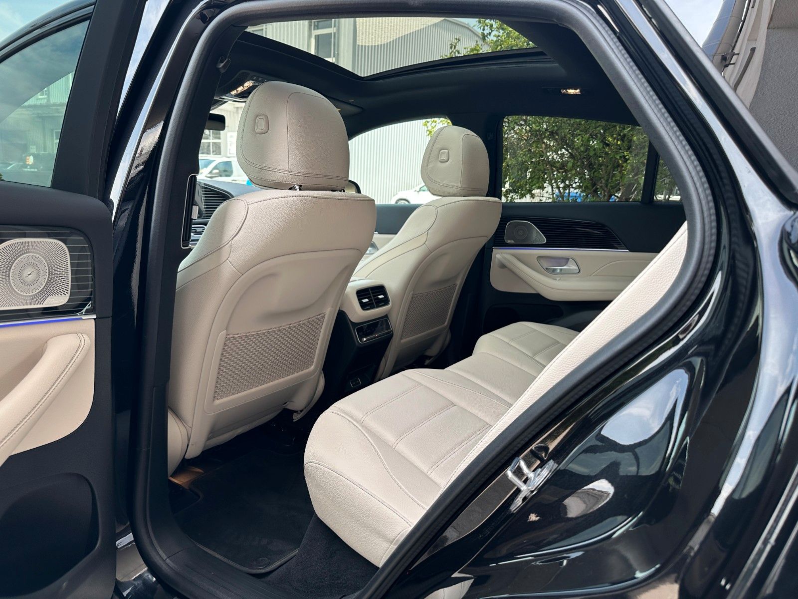 Fahrzeugabbildung Mercedes-Benz GLE 450 d 4Matic Coupe DISTR,HUD,PANO,BURM,LUFT.