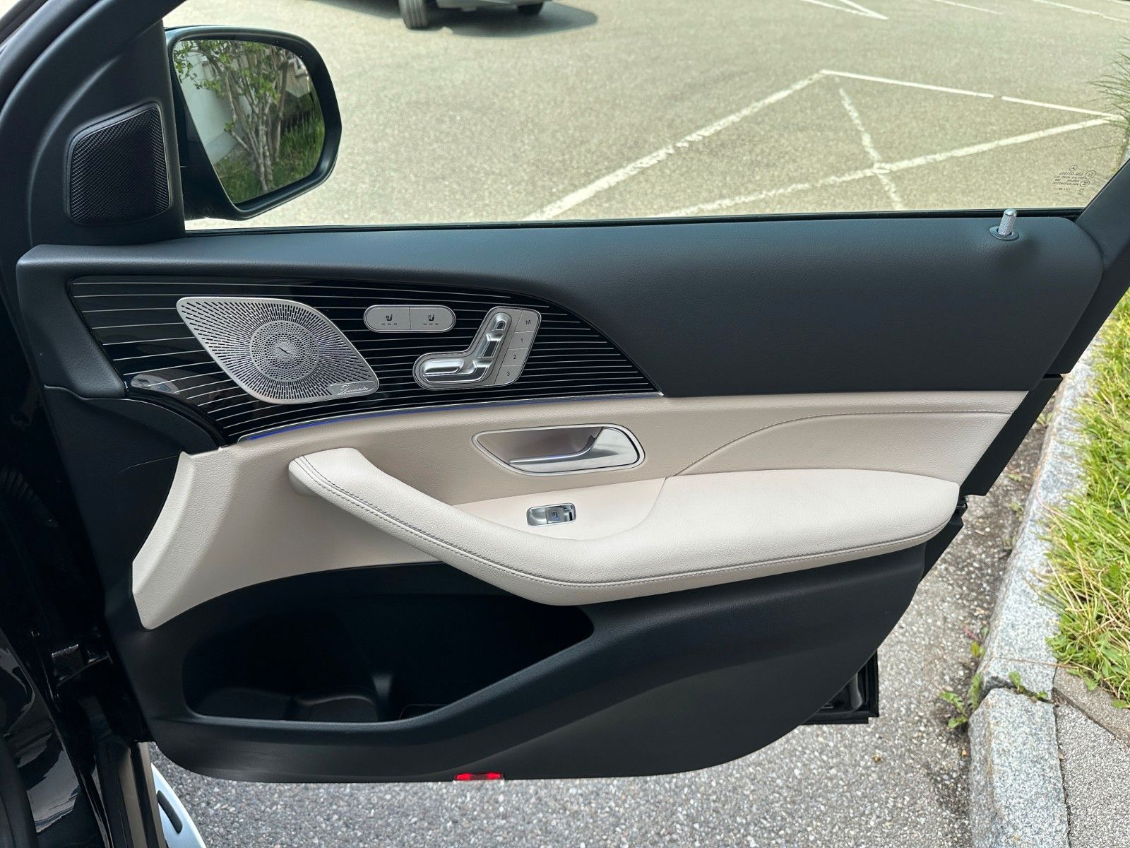 Fahrzeugabbildung Mercedes-Benz GLE 450 d 4Matic Coupe DISTR,HUD,PANO,BURM,LUFT.