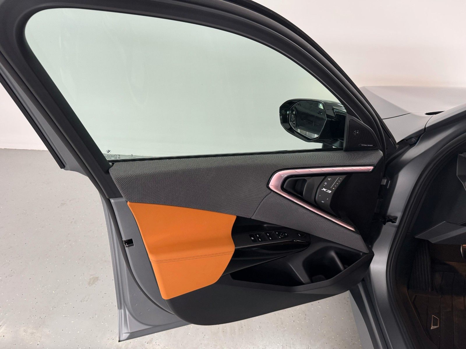 Fahrzeugabbildung BMW X3 M50i xDrive ACC,HUD,PANO,HARMAN,AHK,21"