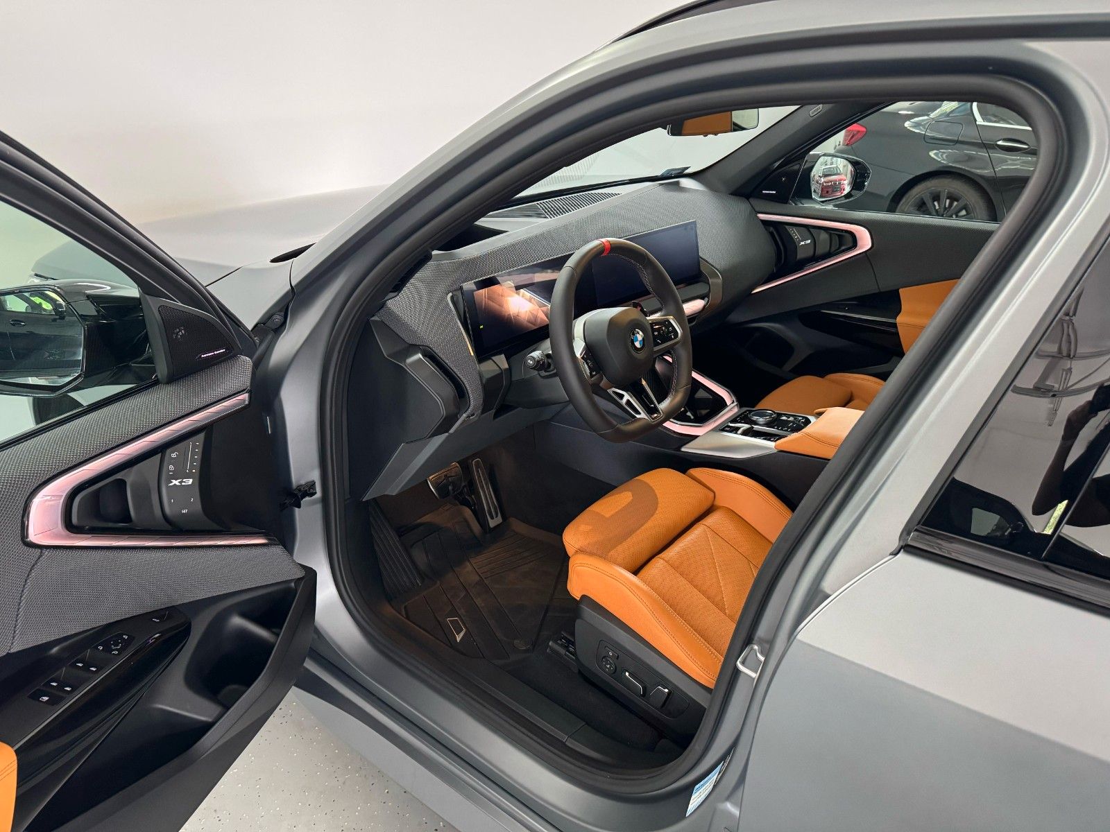 Fahrzeugabbildung BMW X3 M50i xDrive ACC,HUD,PANO,HARMAN,AHK,21"