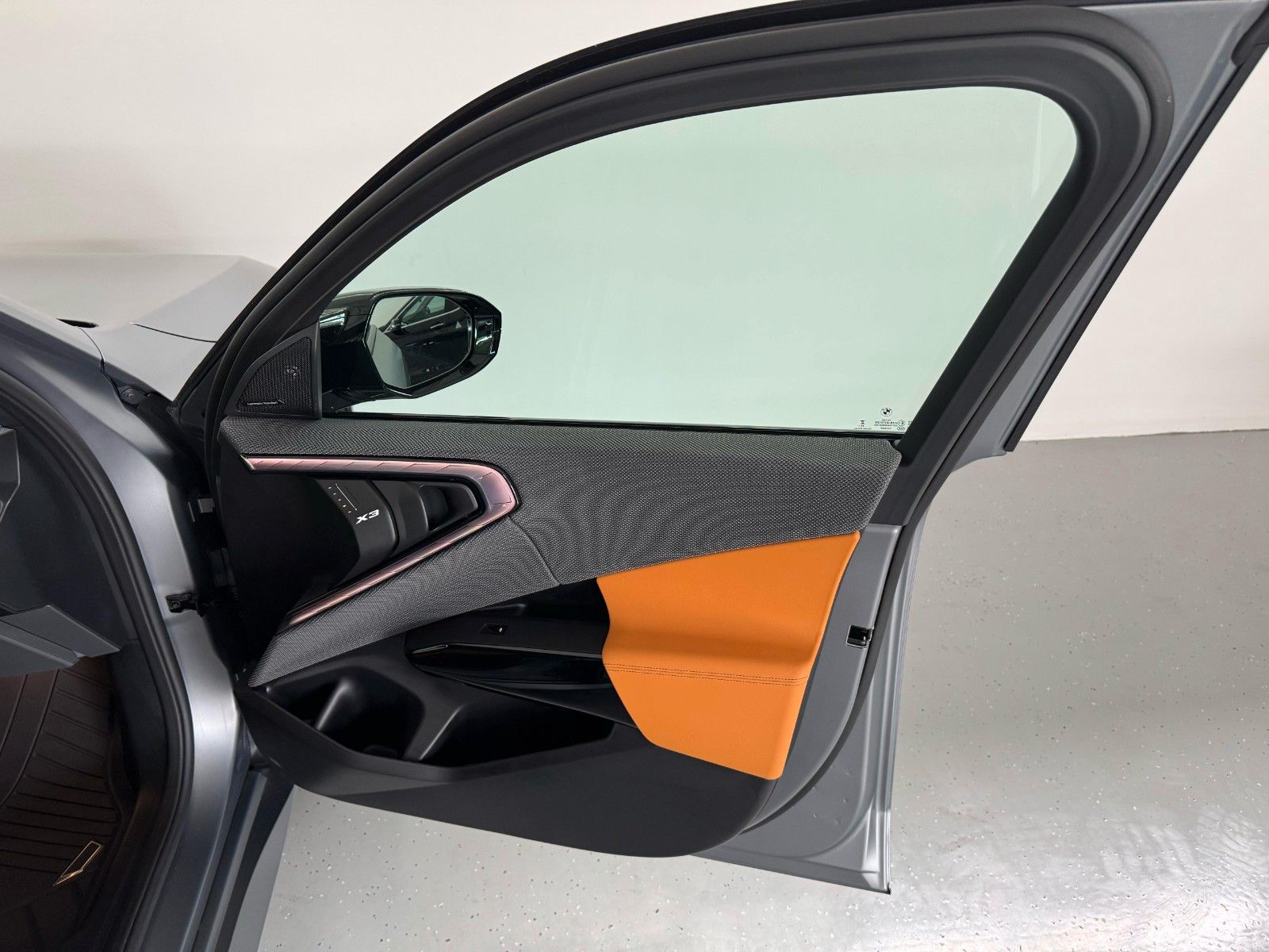 Fahrzeugabbildung BMW X3 M50i xDrive ACC,HUD,PANO,HARMAN,AHK,21"