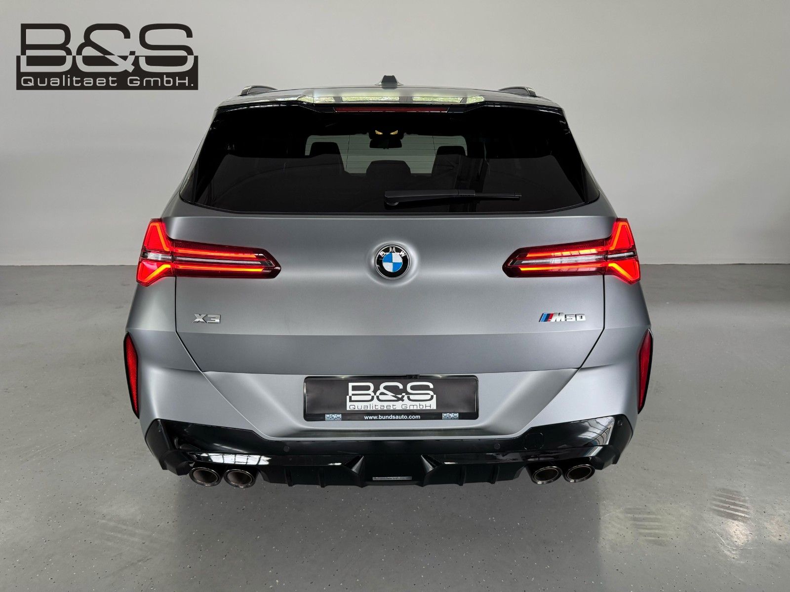 Fahrzeugabbildung BMW X3 M50i xDrive ACC,HUD,PANO,HARMAN,AHK,21"
